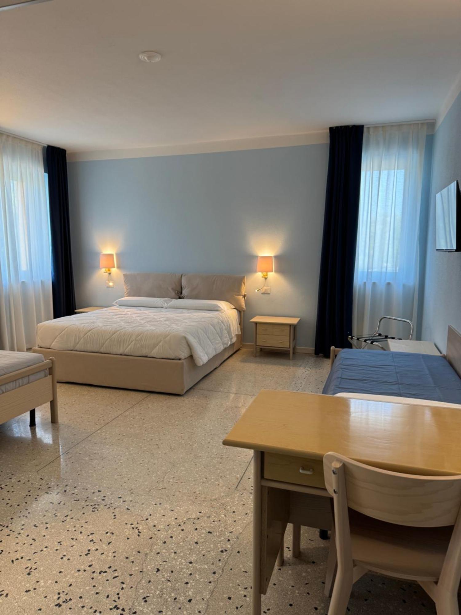 Albergo La Padana Montebello Vicentino Esterno foto